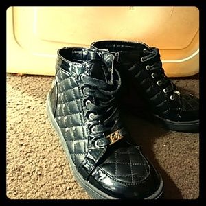 Michael Khors Sneekers TRADES???